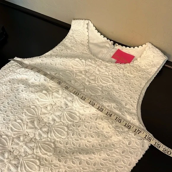Lilly Pulitzer Melani eyelet Shift Dress 100% Cotton fully lined white Size 10 - Picture 4 of 15